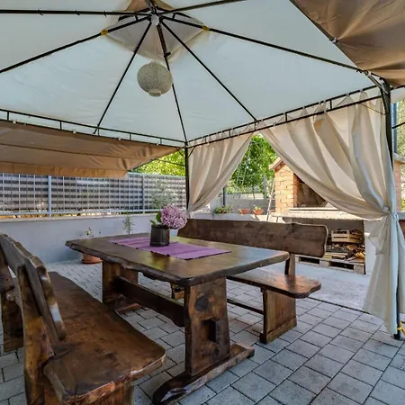 Apartment Donata Zadar